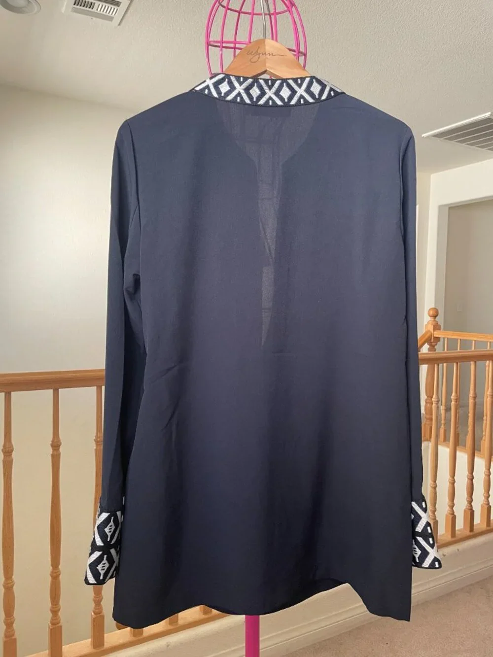 Tory Burch color navy